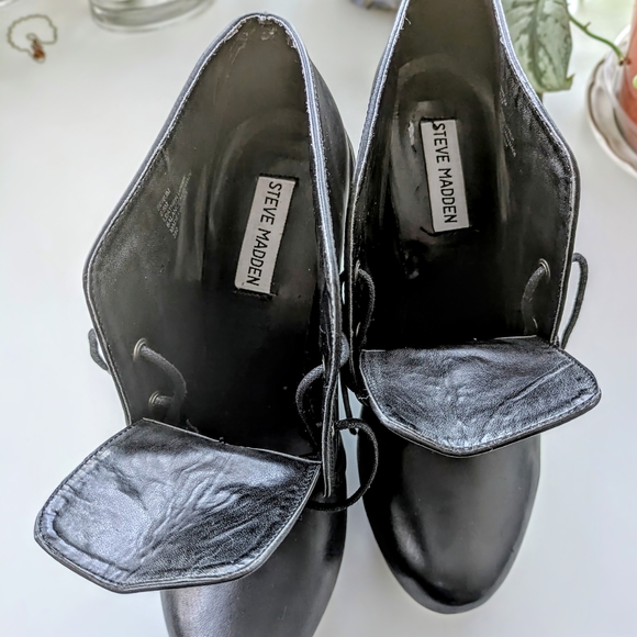 Steve Madden Sleek Black Lace-Up Booties - Picture 6 of 6
